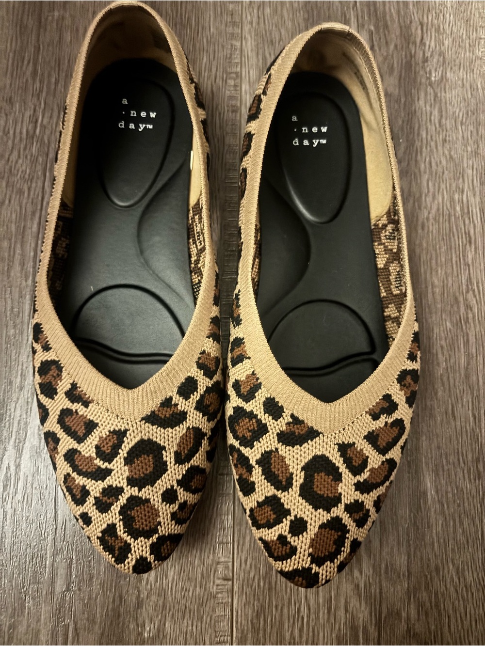 a new day Leopard-Print Pointed Flats in Beige and Brown